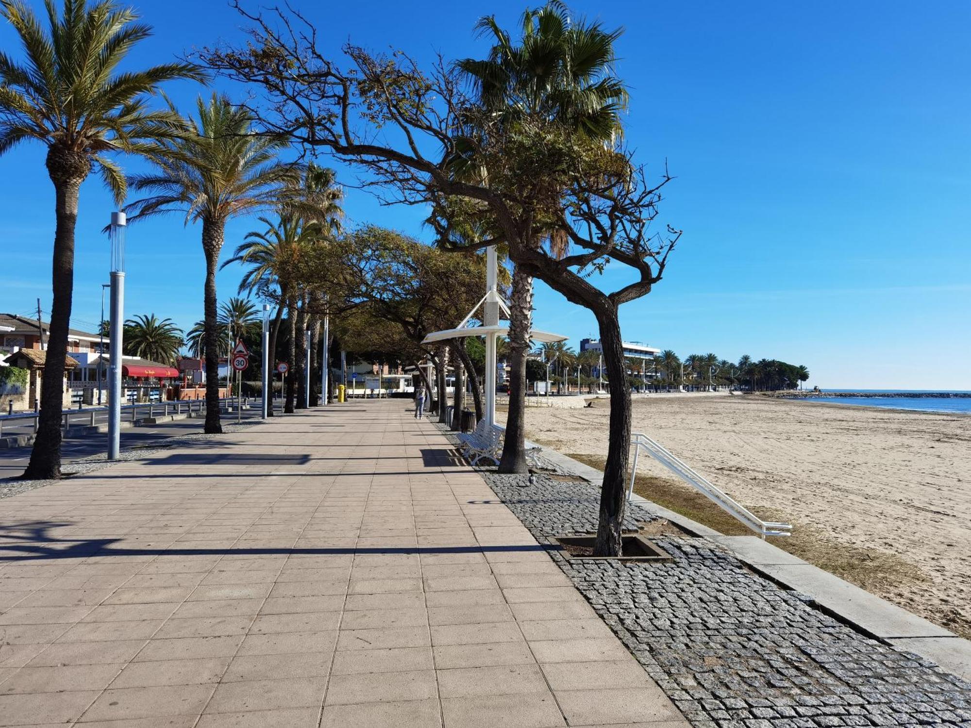 شقة Gongora Planet Costa Dorada كامبريلس المظهر الخارجي الصورة